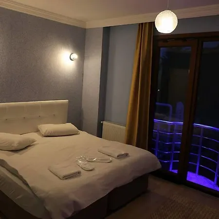 Tuzla Hilal * Istanbul