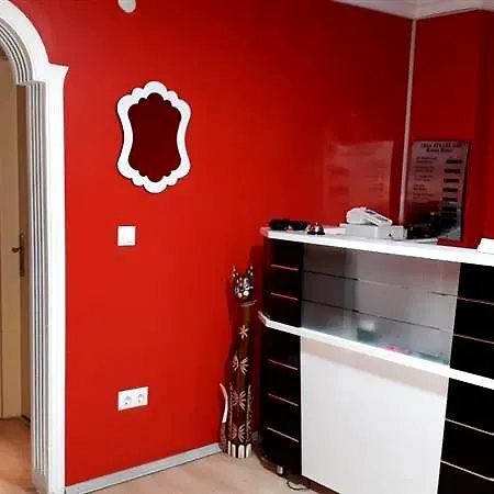 Tuzla Hilal * Istambul