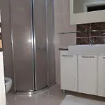 Tuzla Hilal Стамбул