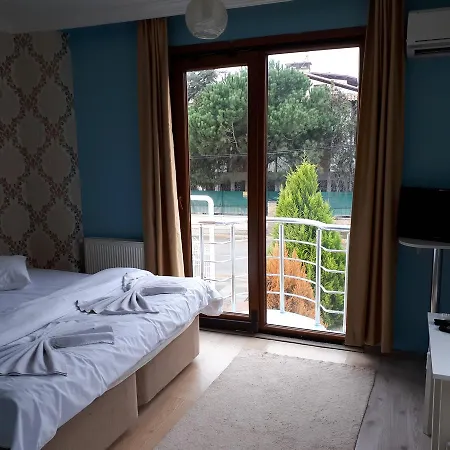 Tuzla Hilal Hotel *